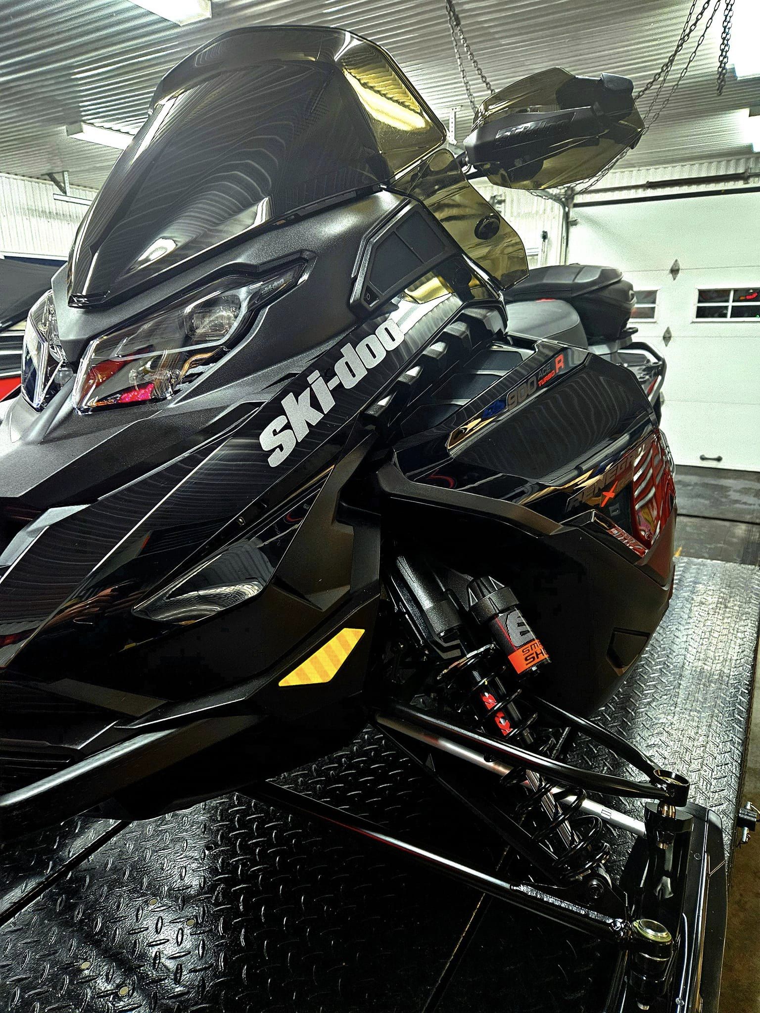 Ski-Doo/LYNX 900ACE Turbo R / MACH-Z Stage 1R - 218 Hp